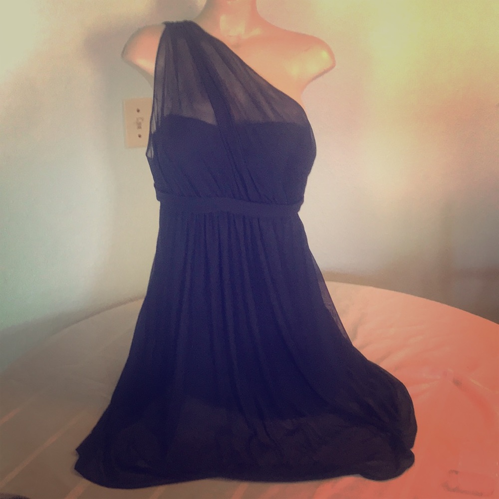 Greek Neckline Formal Dress